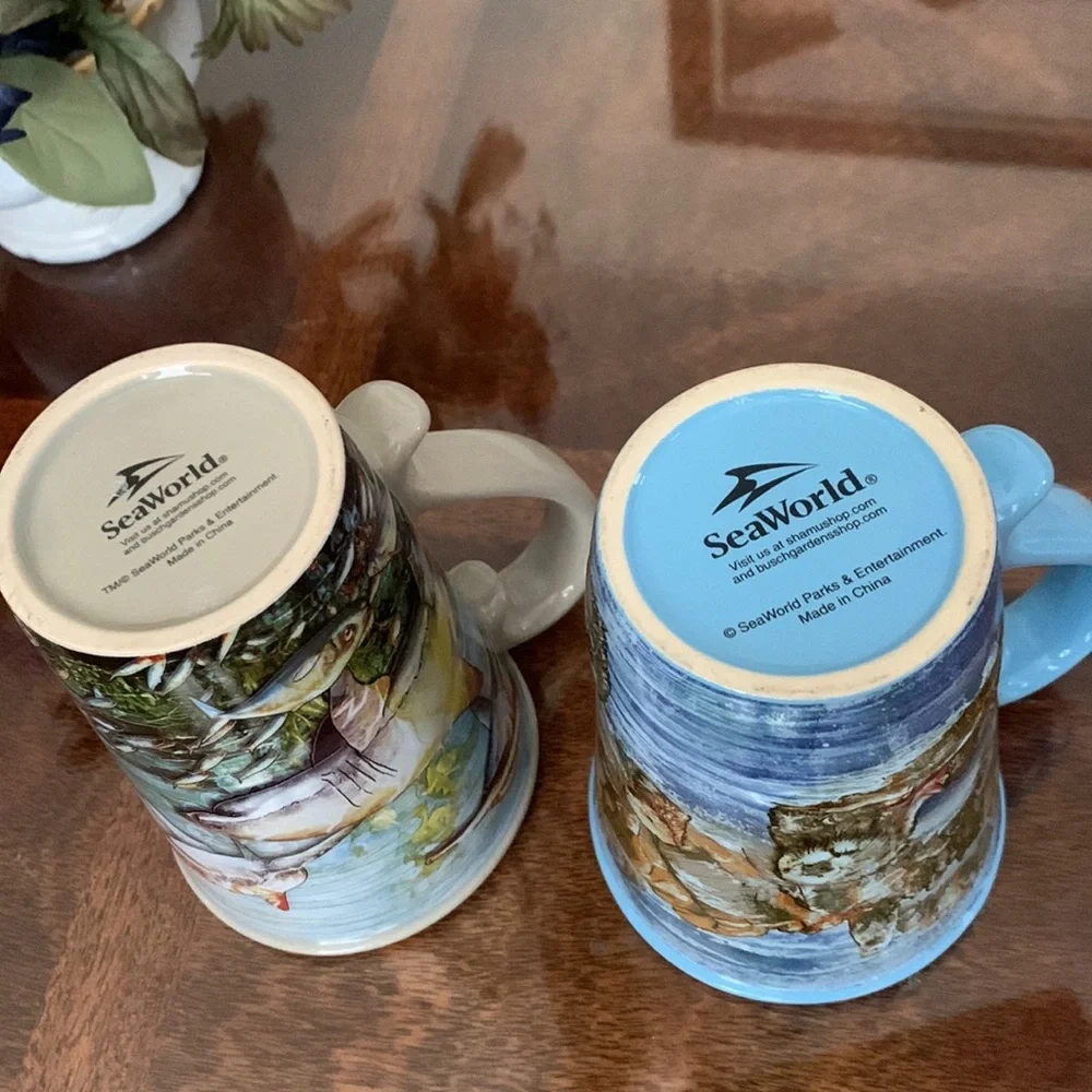 Sea World Embossed Mug Cup Set SeaWorld Souvenir Beverage Drink Ware Embossed